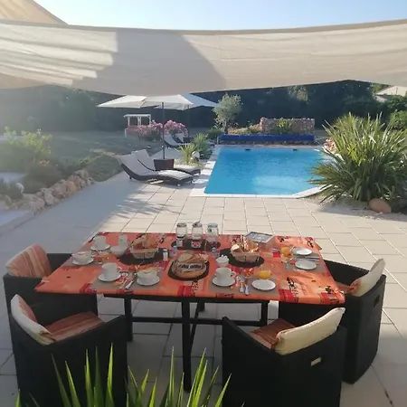 De L'escale 3* Viols-le-Fort